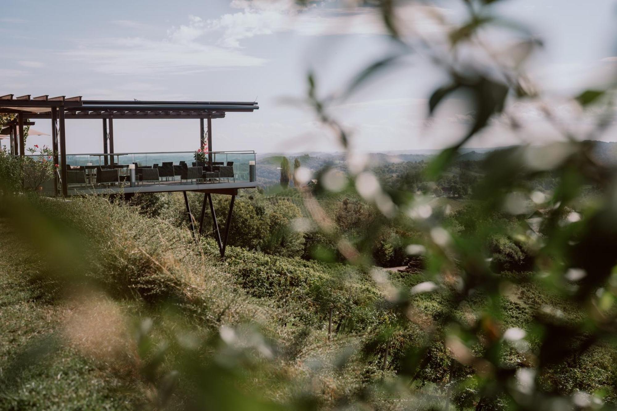 Hotel Mahorko Wein Wellness Wasserbueffel Glanz an der Weinstraße Exteriér fotografie